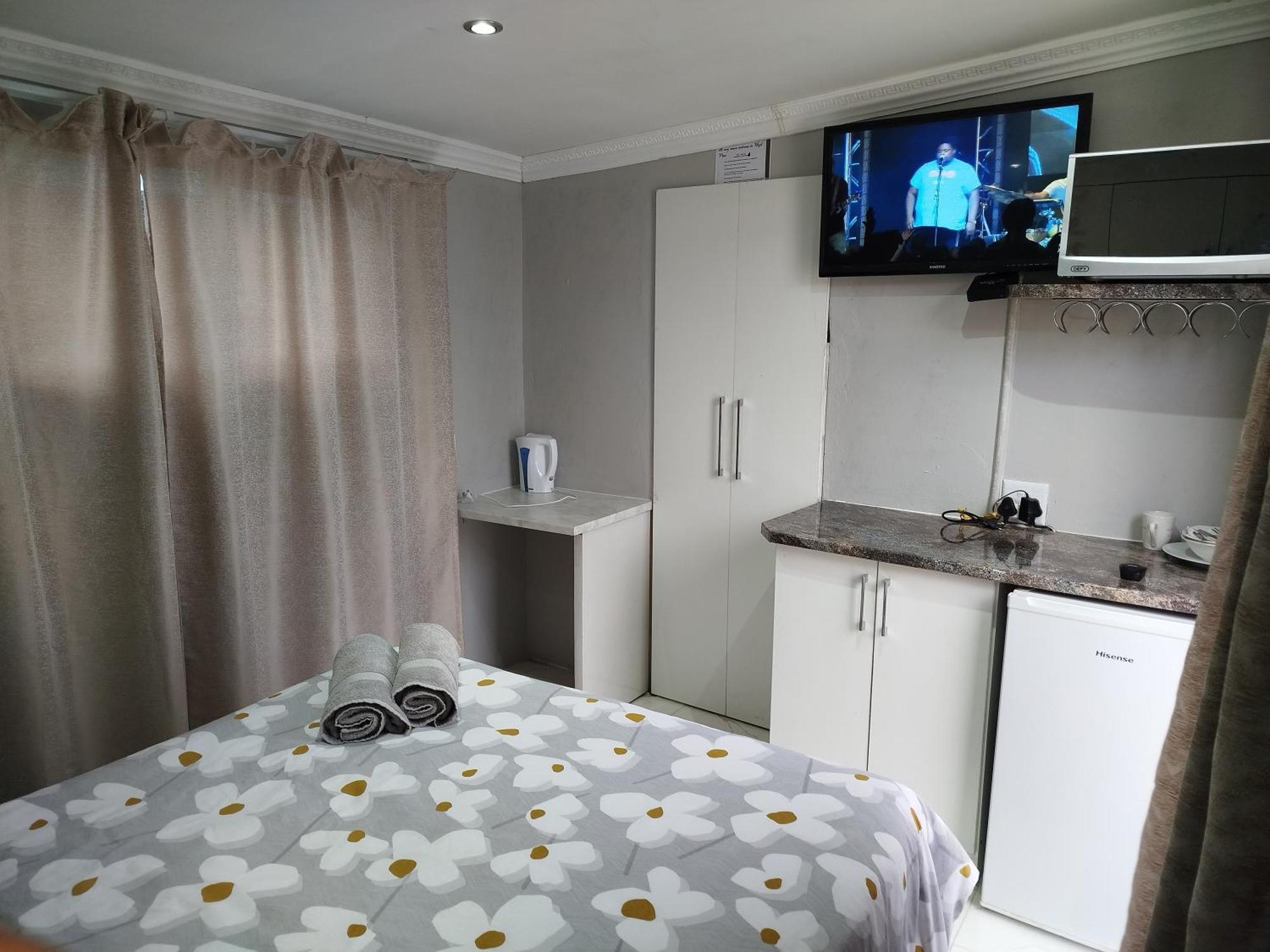 High View Accommodation East London Exterior foto